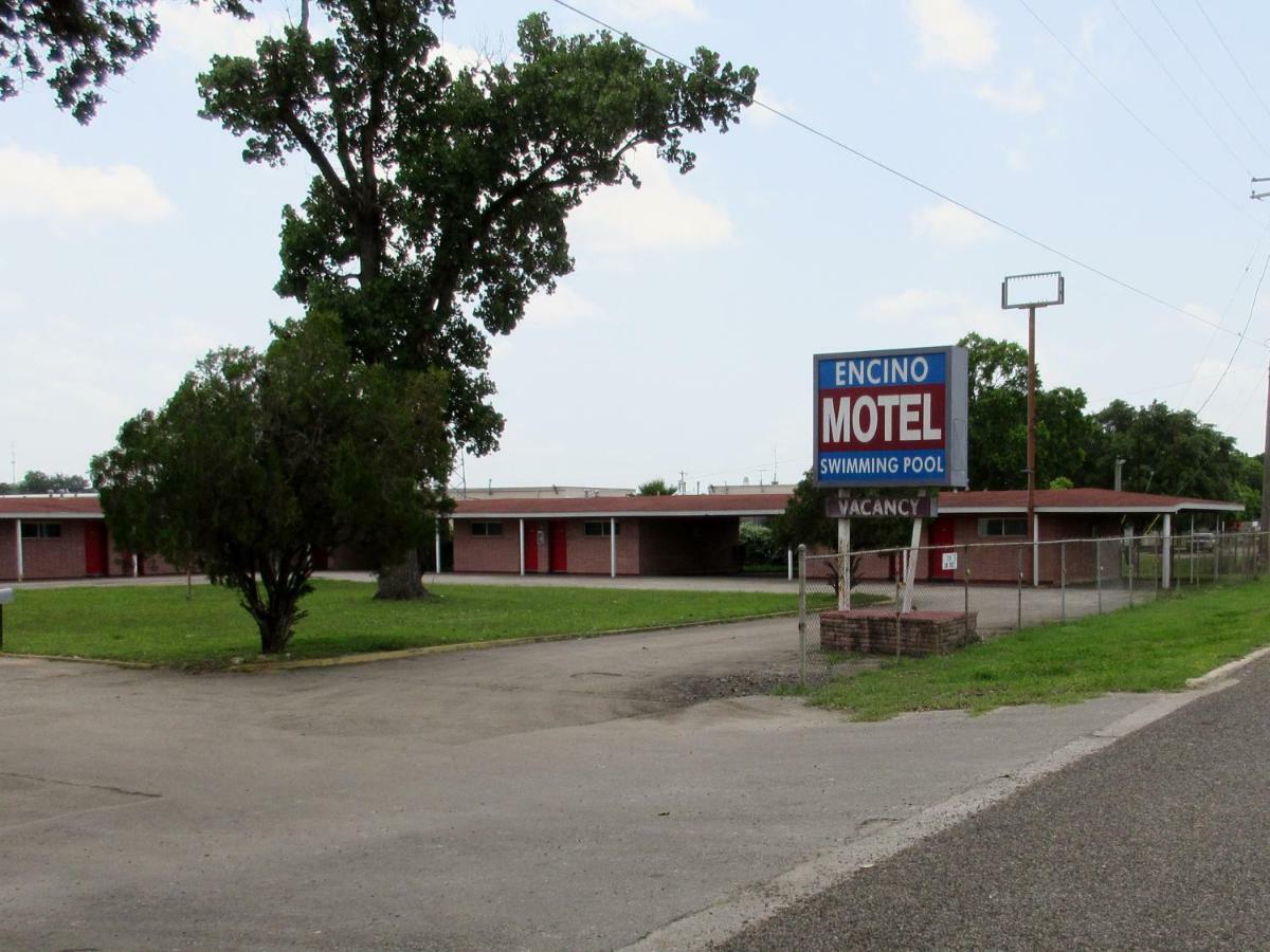 Encino Motel Pleasanton Exteriér fotografie